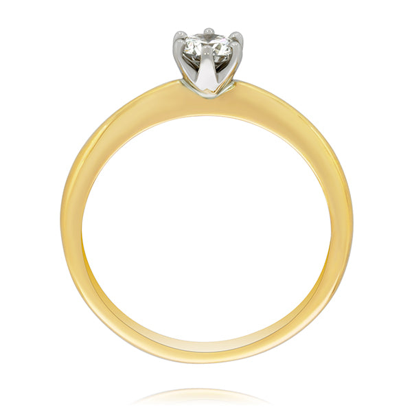 Yellow Gold Diamond Soliatire Engagement Ring