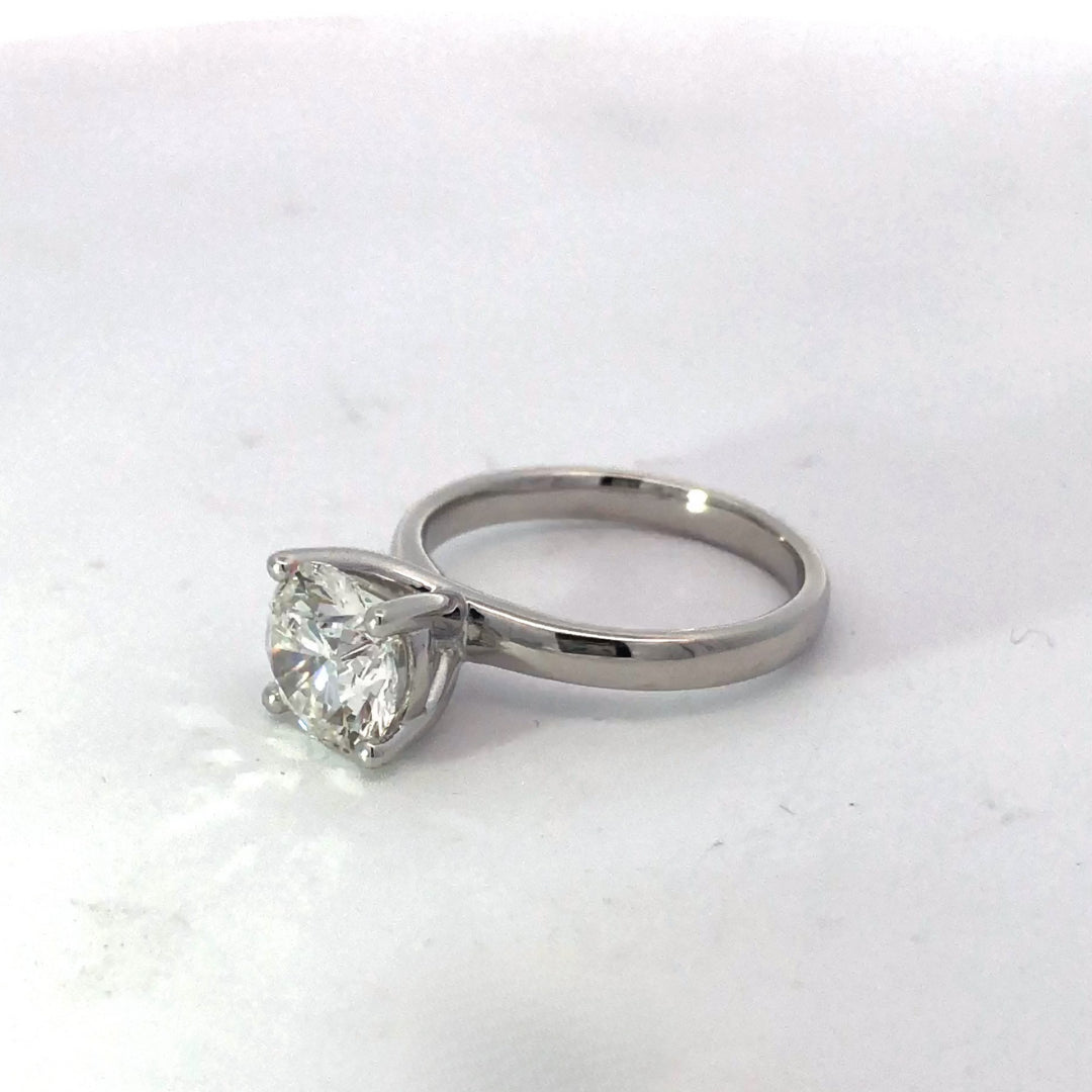 White Gold Round Brilliant Cut Lab Grown Diamond Ring Size O