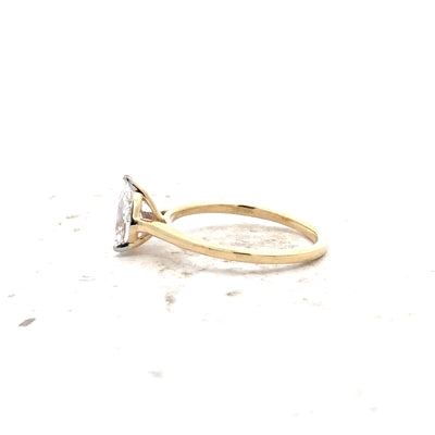 Yellow Gold Pear Shaped Lab Grown 1.00CT Diamond Ring