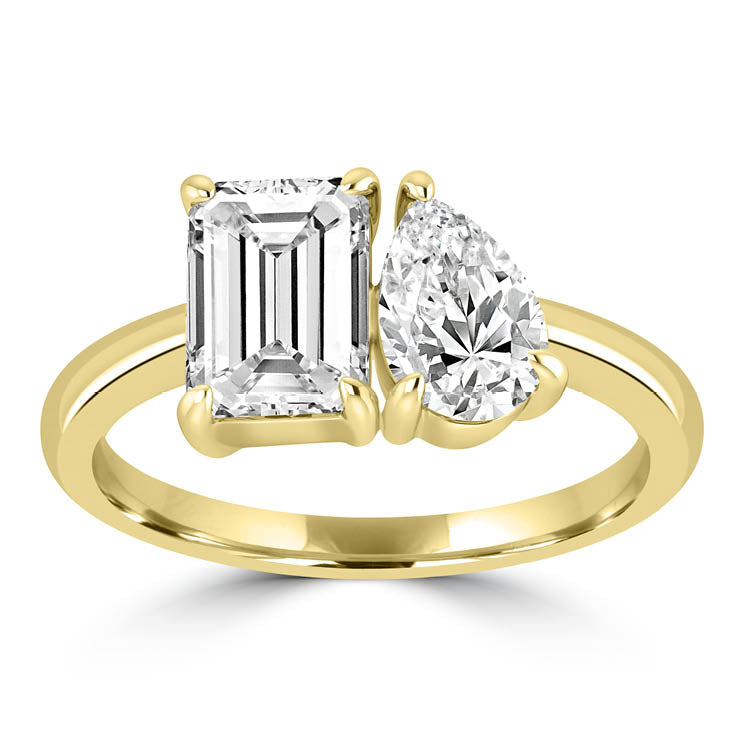 9K Yellow Gold 2.20Ct F Vs2 Lab Grown Diamond Toi Et Moi Ring
