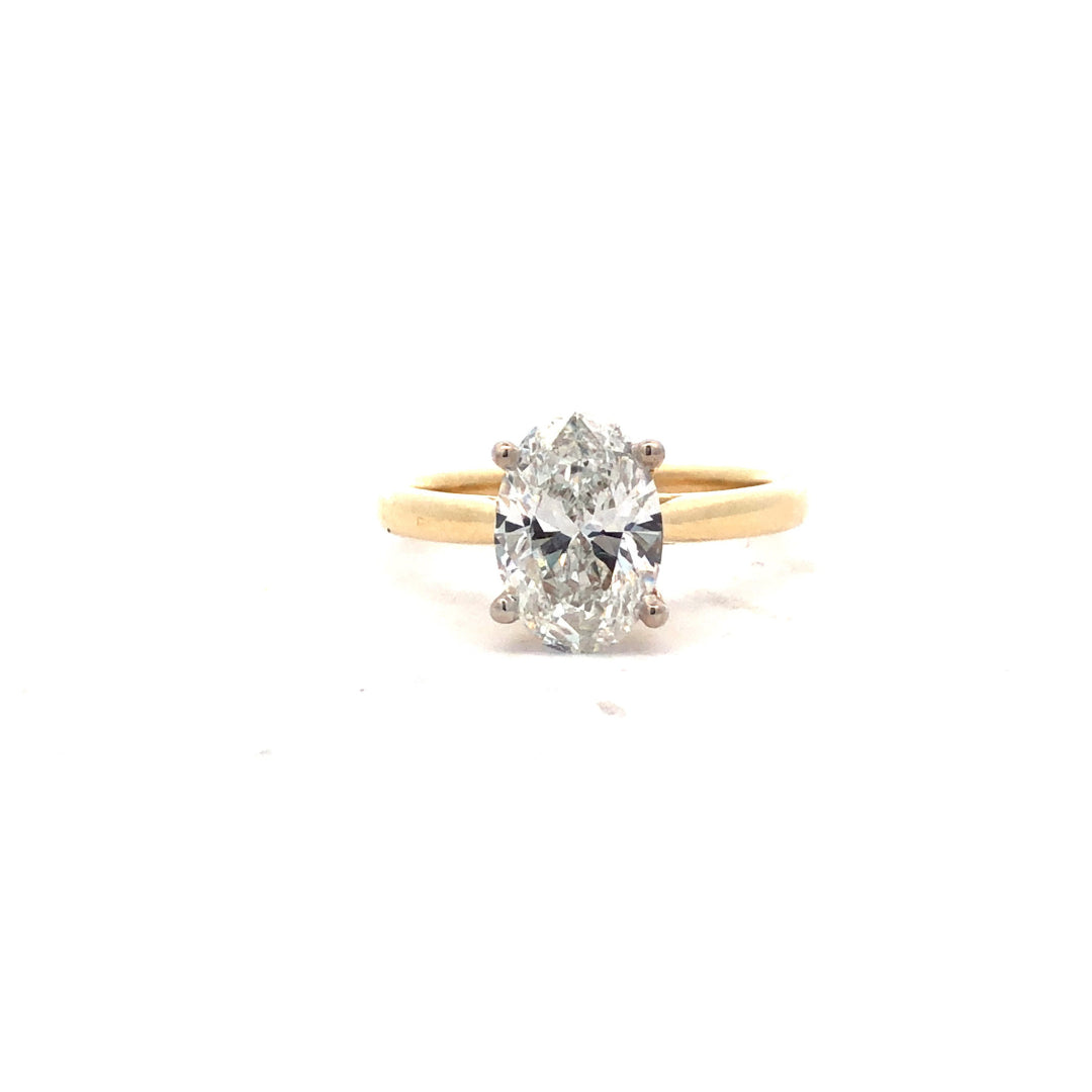 14Ct Yellow Gold Oval Brilliant Cut Lab Grown Diamond D/E Vs 2.00Ct Ring Has Lab Cert