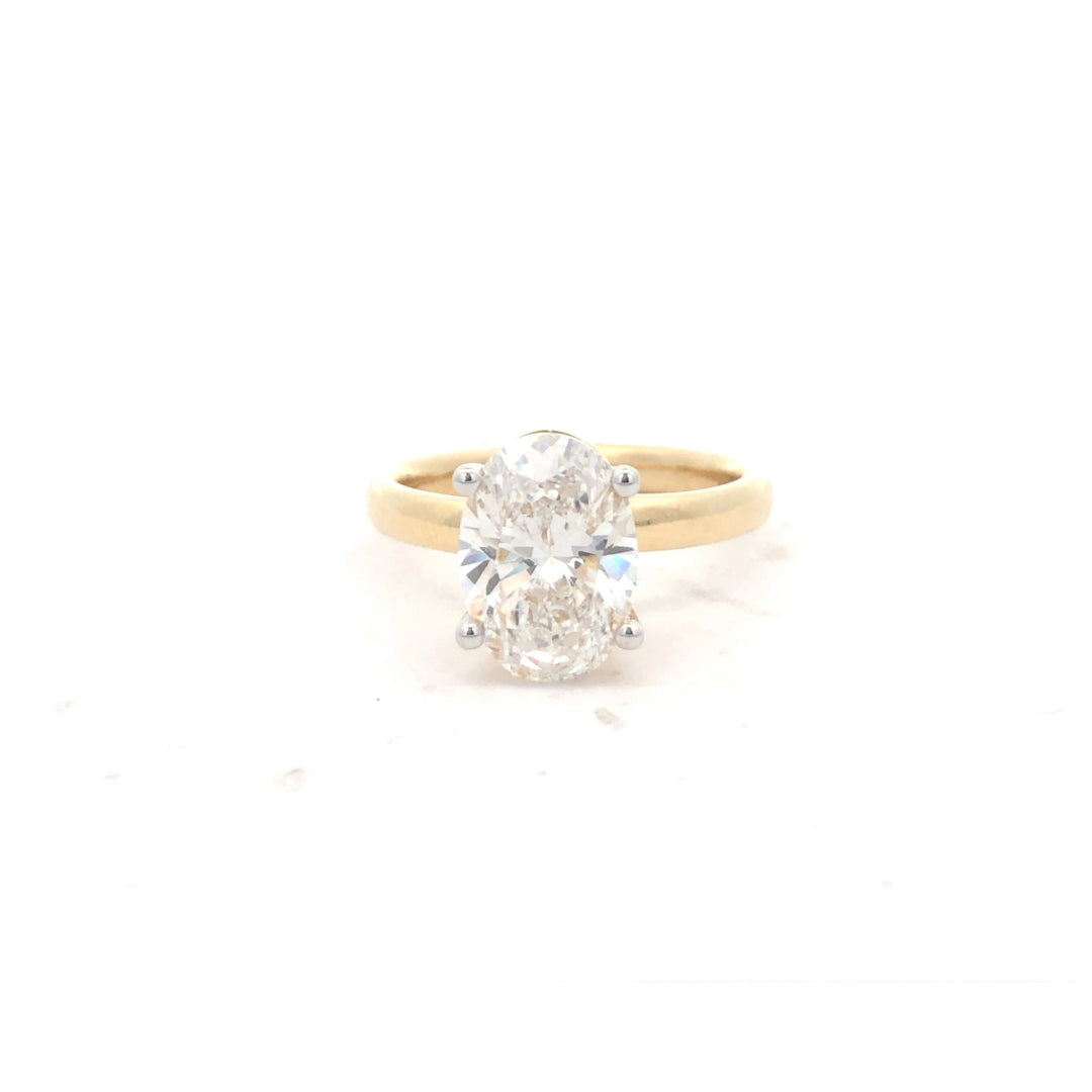 14Ct Yellow Gold Oval Cut Lab Grown Diamond D/E Vs 3.00Ct Ring Has Lab Cert