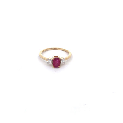 14Ct Yellow Gold Natural Emerald Shaped Ruby And Diamond Ring. Ruby = 0.75Ct. Tdw Dia - 0.20Ct