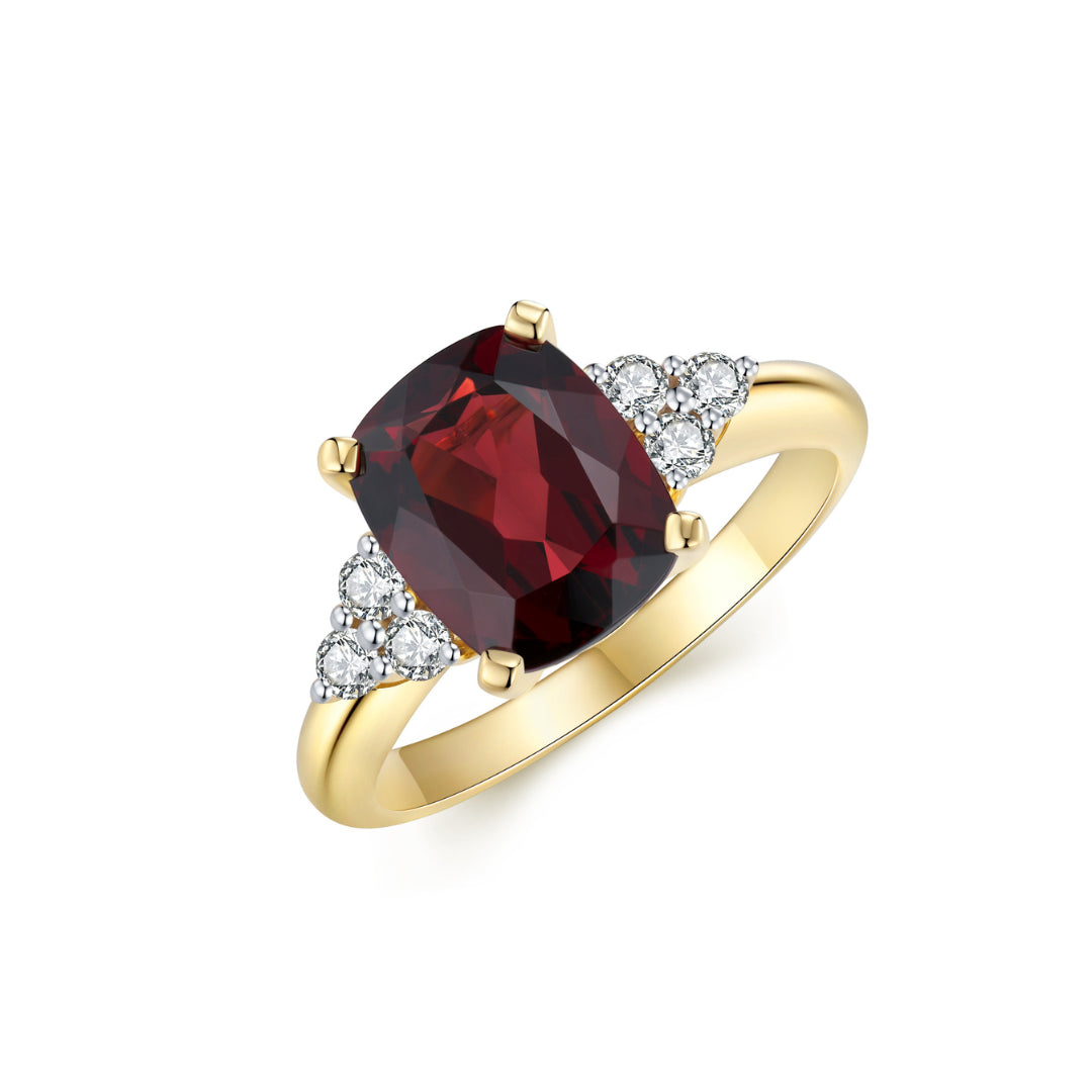 9Ct Yellow Gold Cushion Rectangle Garnet And Round Lab Grown Diamond Ring Tdw=0.25Ct DE VS1