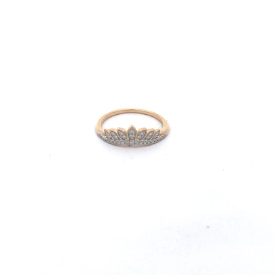 10Ct Yellow Gold Crown Diamond Ring. Tdw=0.15Ct
