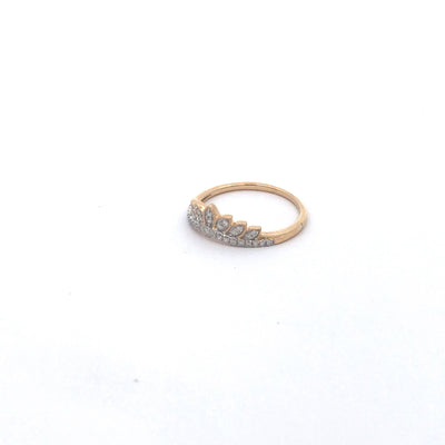 10Ct Yellow Gold Crown Diamond Ring. Tdw=0.15Ct