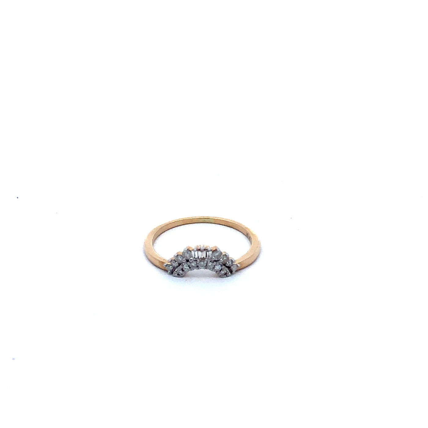 10Ct Yellow Shaped Baguette And Brilliant Diamond Ring. Tdw=0.15Ct