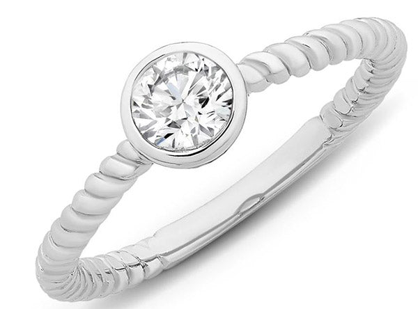 Round Bezel Set Cz Ring With Twist Band