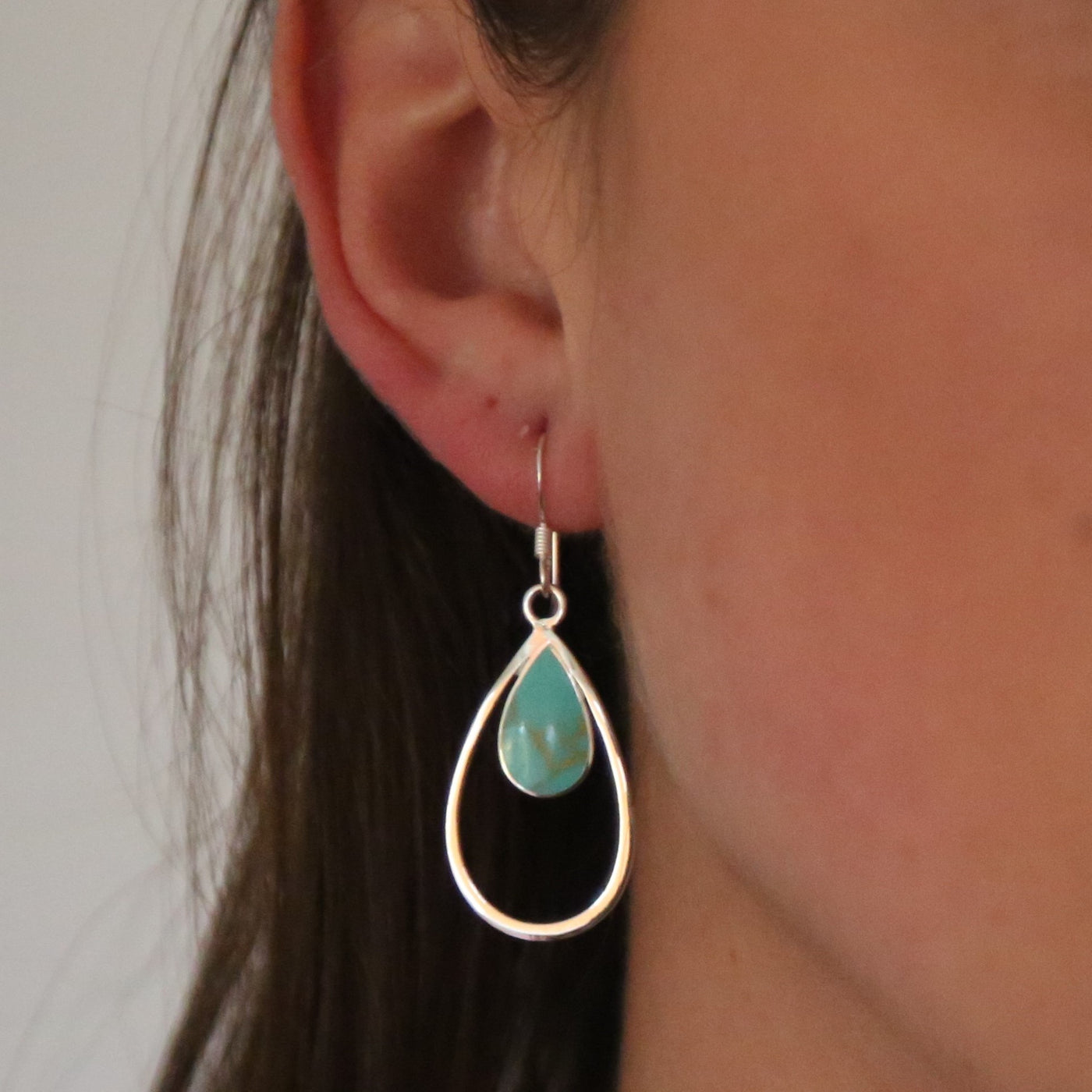 Silver Drop Turquoise Earring