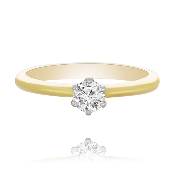 Yellow Gold Diamond Soliatire Engagement Ring