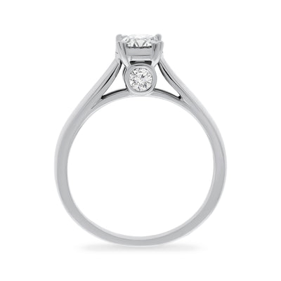 White Gold Round Brilliant Cut Solitaire Illusion Set Diamond Engagement Ring.