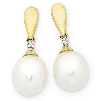 9Ct Yellow Gold Pearl Stud Earrings With 2= Round Diamonds